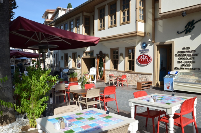 Imagen del bar/restaurante del Boutique Hotel Puding. Foto 4