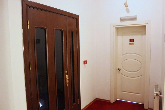 Imagen de los interiores del Boutique Hotel Santa Hill. Foto 14