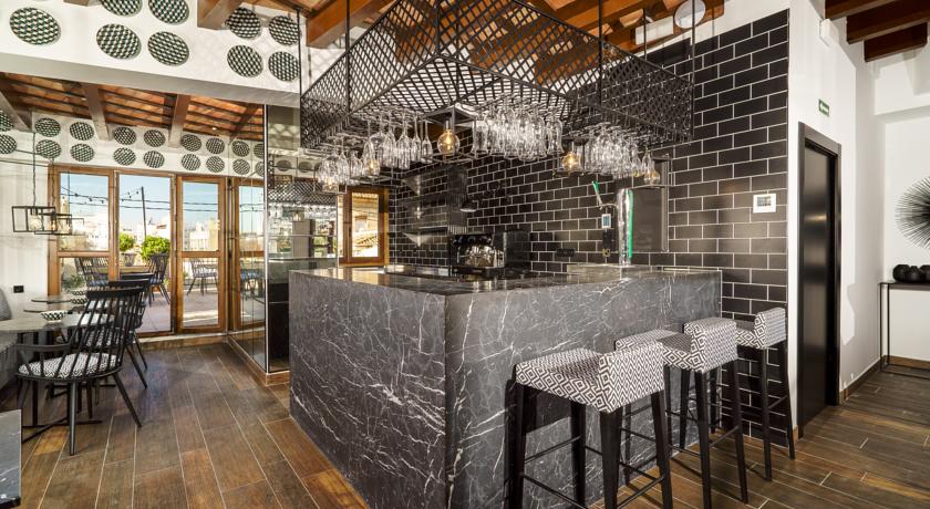 Imagen de los interiores del Boutique Hotel The Valentia Cabillers. Foto 13