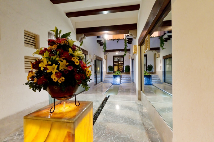 Imagen de los interiores del Boutique Hotel and Spa Do&ntilde;a Urraca San Miguel De Allende. Foto 11