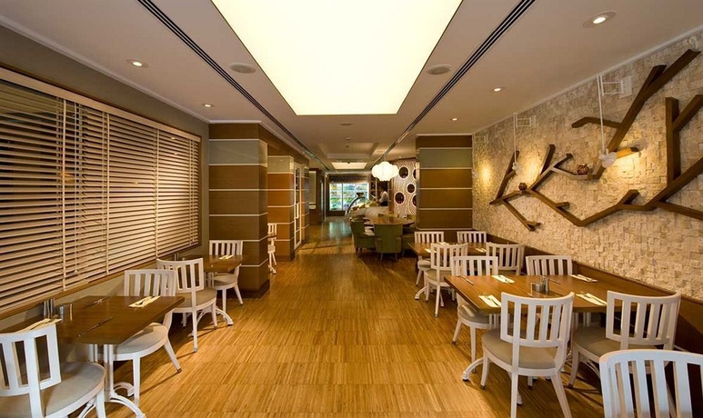 Imagen del bar/restaurante del Boutique Housez Suites and Apartments - Special Class. Foto 4