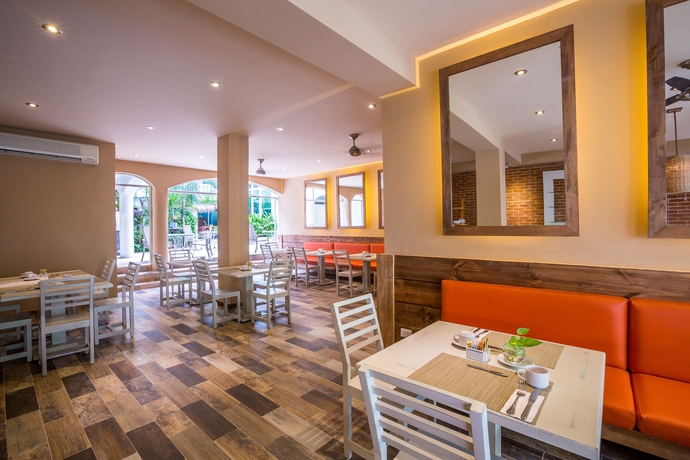 Imagen del bar/restaurante del Boutique Illusion Hotel By Bfh. Foto 3