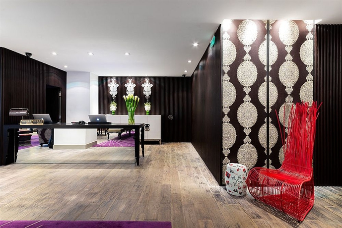 Imagen de los interiores del Boutique JingLai Bushe Bund Nanjing West Road Shanghai. Foto 11