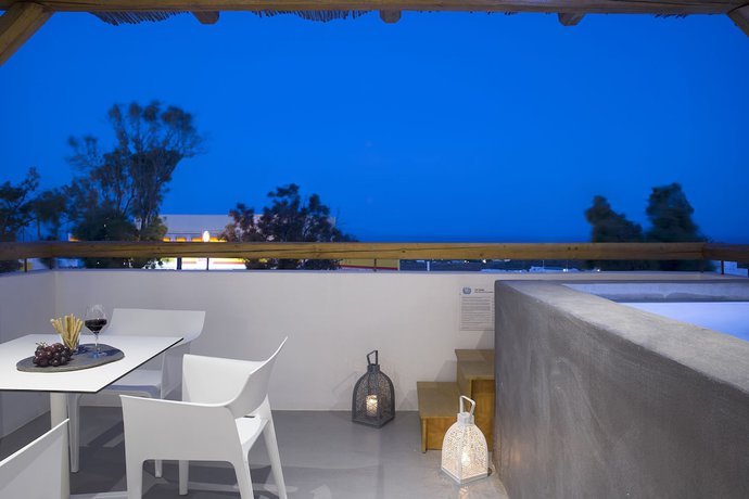 Imagen de la habitación del Boutique June Twenty Suites. Foto 4