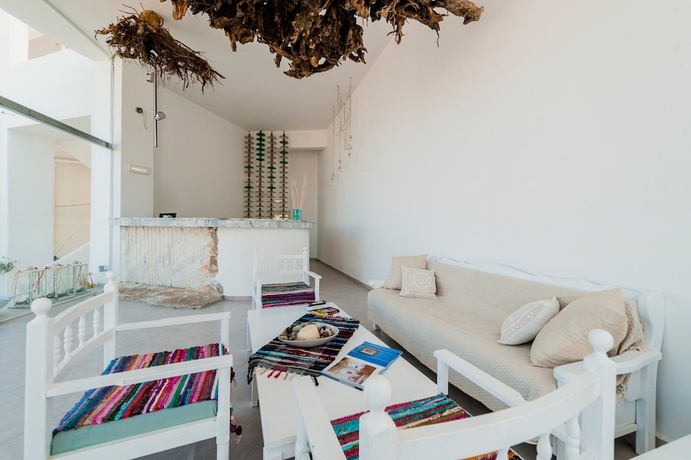 Imagen de los interiores del Boutique Kouros Home. Foto 15