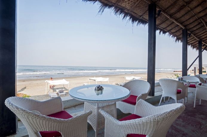 Imagen del bar/restaurante del Boutique La Cabana Beach and Spa. Foto 4