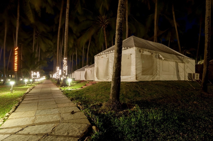 Imagen de los exteriores del Boutique La Cabana Beach and Spa. Foto 13