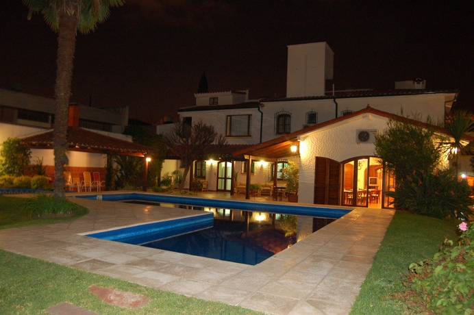 Imagen de la piscina del Boutique La Candela. Foto 8