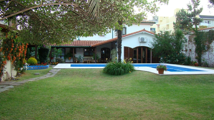 Imagen de los exteriores del Boutique La Candela. Foto 6