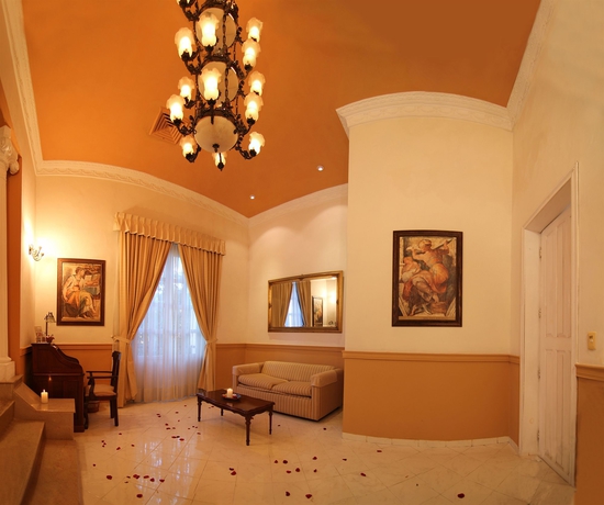 Imagen de los interiores del Boutique La Misi&oacute;n De Fray Diego Hotel. Foto 10