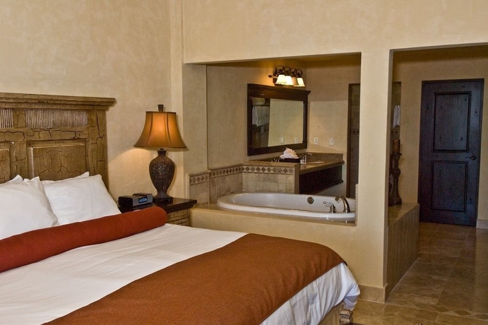 Imagen de la habitación del Boutique La Mision Loreto Hotel. Foto 5