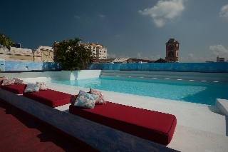 Imagen de la piscina del Boutique La Passion By Masaya. Foto 29