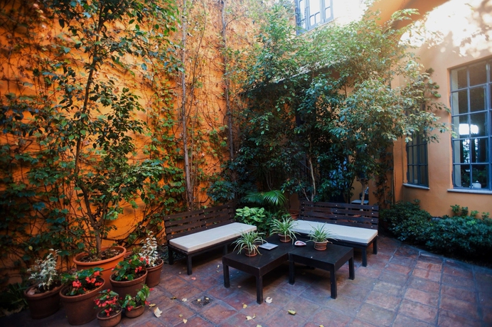 Imagen de los exteriores del Boutique Legado Mitico Salta Hotel. Foto 14