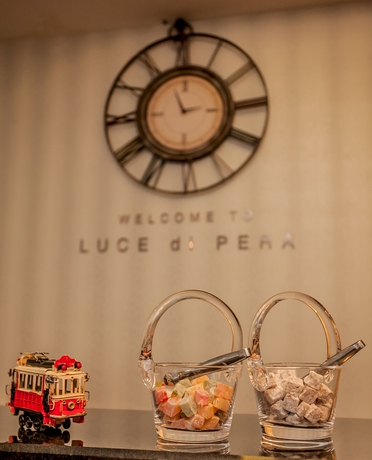 Imagen de los interiores del Boutique Lucis Est In Pera. Foto 15