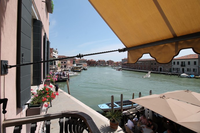 Imagen de la habitación del Boutique MURANO Suites - Venezia. Foto 10
