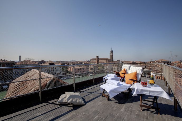 Imagen general del Boutique MURANO Suites - Venezia. Foto 1