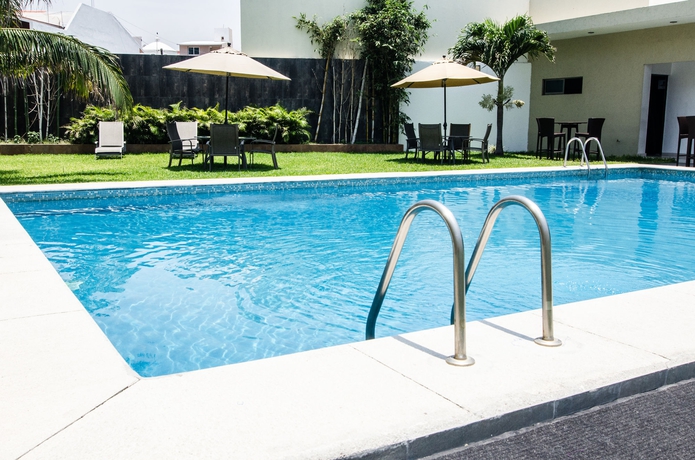 Imagen de la piscina del Boutique Maison Bamboo Hotel. Foto 16