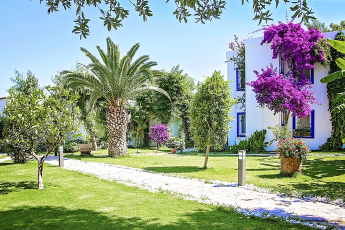 Imagen de los exteriores del Boutique Mavi Suite T&uuml;rkb&uuml;k&uuml;. Foto 3