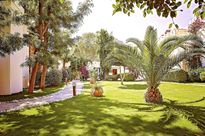 Imagen de los exteriores del Boutique Mavi Suite T&uuml;rkb&uuml;k&uuml;. Foto 4