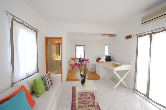 Imagen de los interiores del Boutique Mavi Suite T&uuml;rkb&uuml;k&uuml;. Foto 12