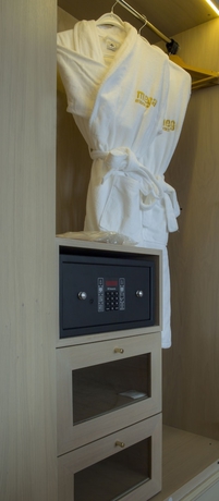 Imagen de la habitación del Boutique Mega Residence Hotel. Foto 8