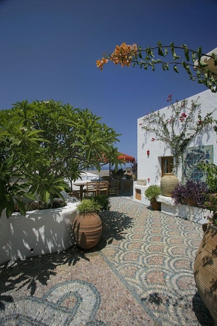 Imagen de los exteriores del Boutique Melenos Art Boutique. Foto 5