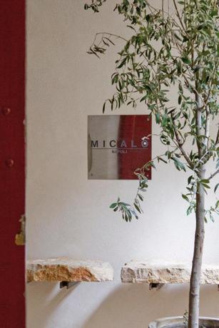 Imagen de los interiores del Boutique Mical&ograve; Artrooms. Foto 10
