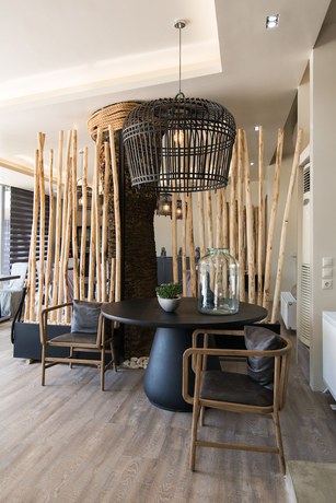 Imagen de los interiores del Boutique Mikelina. Foto 17