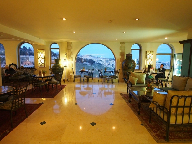 Imagen de los interiores del Boutique Mount Zion. Foto 15