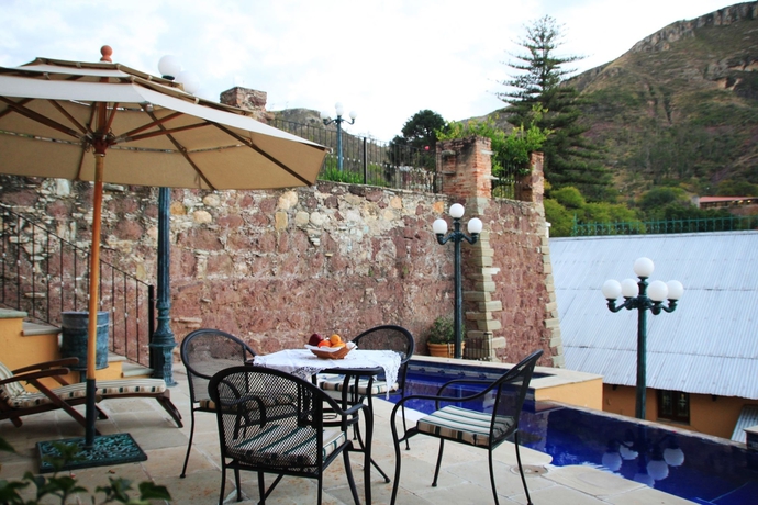 Imagen de los exteriores del Boutique Quinta Las Acacias. Foto 11