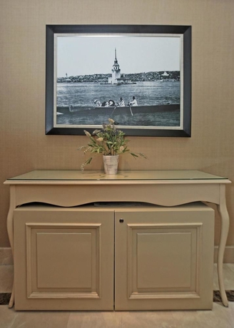 Imagen de la habitación del Boutique Raymond Hotel. Foto 15