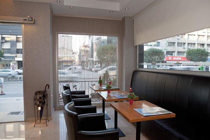 Imagen del bar/restaurante del Boutique Residence Hotel - Class. Foto 2