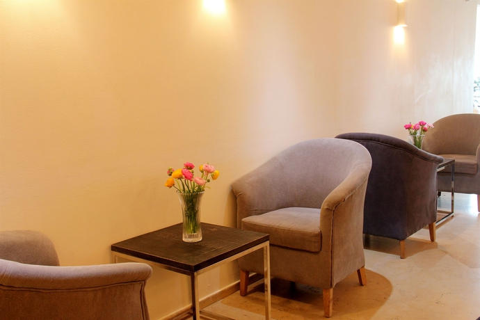 Imagen de los interiores del Boutique Roxon Sea Sand Bat Yam. Foto 16