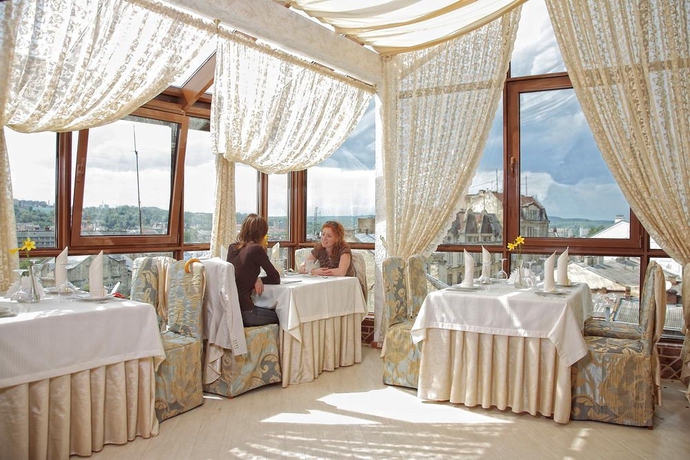 Imagen del bar/restaurante del Boutique Saint Feder. Foto 7