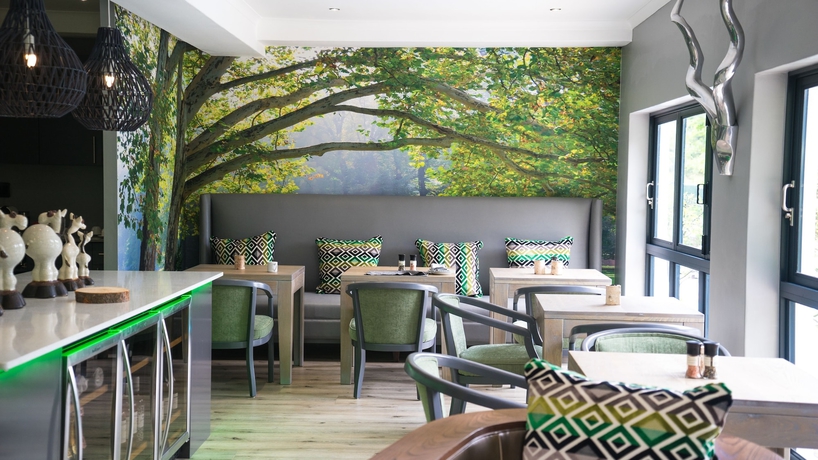 Imagen del bar/restaurante del Boutique Silver Forest Hotel and Spa. Foto 7