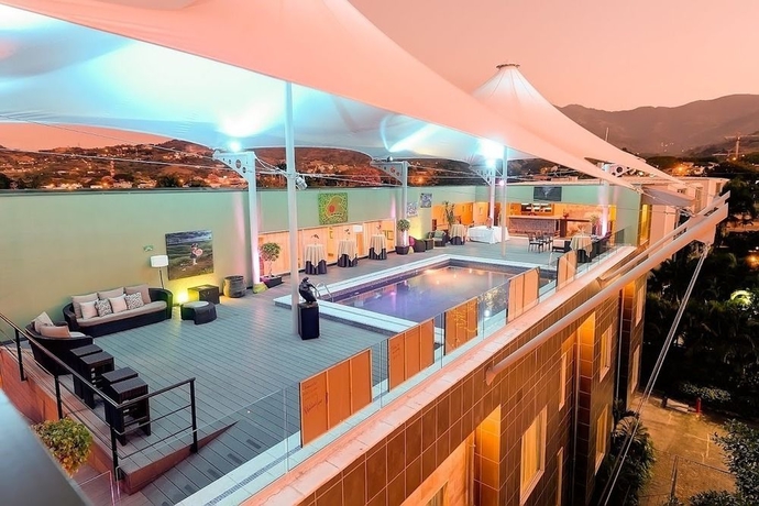 Imagen de la piscina del Boutique Studio Hotel. Foto 12