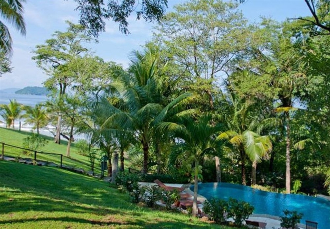 Imagen de los exteriores del Boutique Sugar Beach. Foto 7