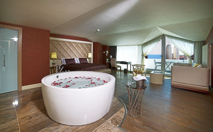 Imagen de la habitación del Boutique Taba Luxury Suites. Foto 5