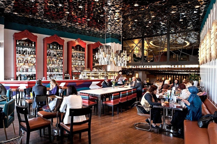 Imagen del bar/restaurante del Boutique Taxim Hill Hotel. Foto 4