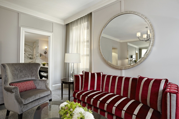 Imagen de los interiores del Boutique The Omni King Edward. Foto 9