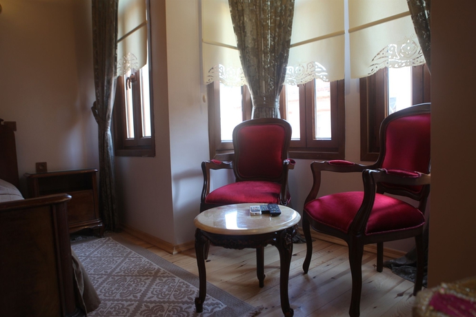 Imagen de los interiores del Boutique Tom Square Hotel. Foto 16