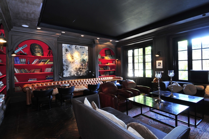 Imagen de los interiores del Boutique Ultra. Foto 10
