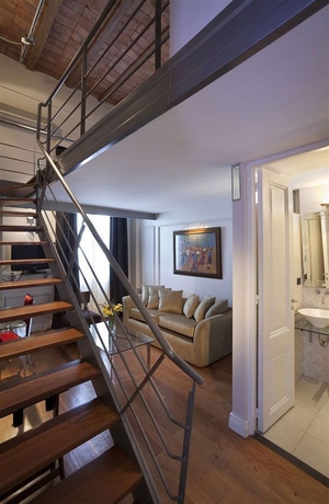 Imagen de los interiores del Boutique Upoint San Telmo. Foto 9