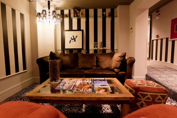 Imagen de los interiores del Boutique Vasanta. Foto 18