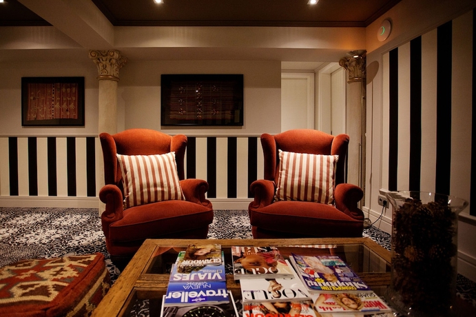 Imagen de los interiores del Boutique Vasanta. Foto 19