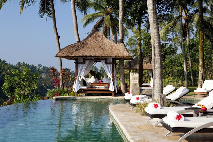 Imagen de la piscina del Boutique Viceroy Bali. Foto 13