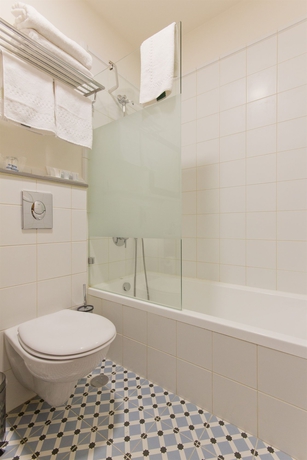 Imagen de la habitación del Boutique Villa Ba'moshava - A Member Of Brown Hotels. Foto 13