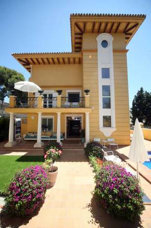 Imagen general del Boutique Villa Lorena By Charming Stay. Foto 1