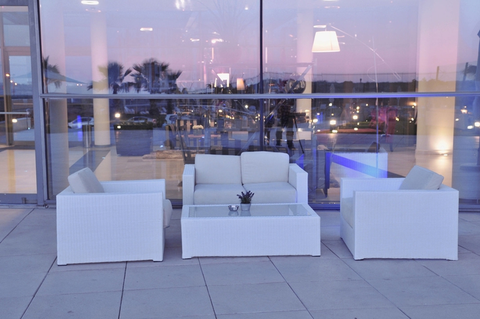 Imagen de los exteriores del Boutique West All Suite Tel Aviv. Foto 4