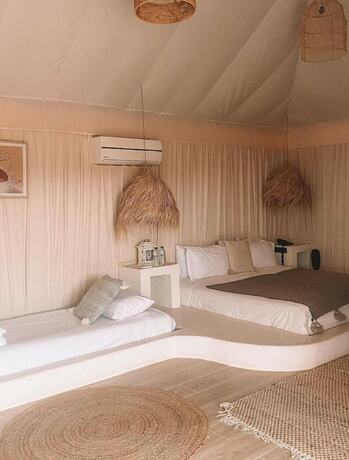 Imagen de la habitación del Camping Agafay Luxury camp. Foto 19